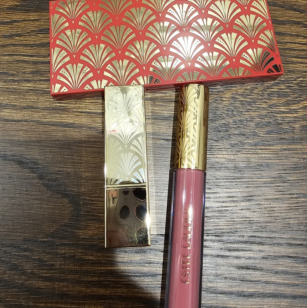 Estee Lauder Makeup Bundle Eyeshadow Lipstick and Lip Gloss - Picture 10 of 10